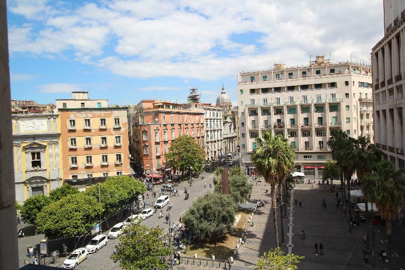 Piazza Carita Hotel Naples Exterior photo
